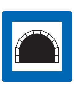 Blaues Verkehrszeichen 327 Tunnel mit schwarzem Tunnelportal auf weißem Feld