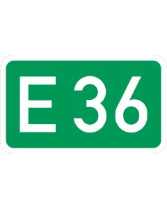 Grünes Verkehrszeichen 410 für eine Europastraße mit weißer Beispielnummer E 36