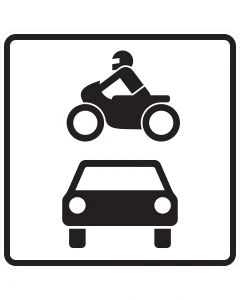 Zusatzzeichen 1010-72 kennzeichnet Krafträder, Kleinkrafträder, Mopeds, Kraftwagen und sonstige mehrspurige Fahrzeuge mit kombinierten Sinnbildern.